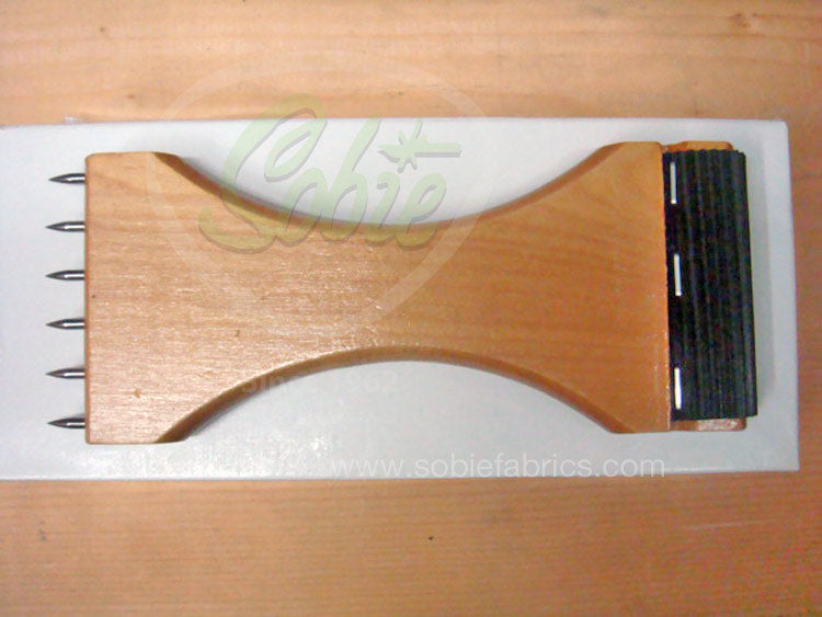 C.S. Osborne & Co. Webbing Stretcher (rubber end) #255