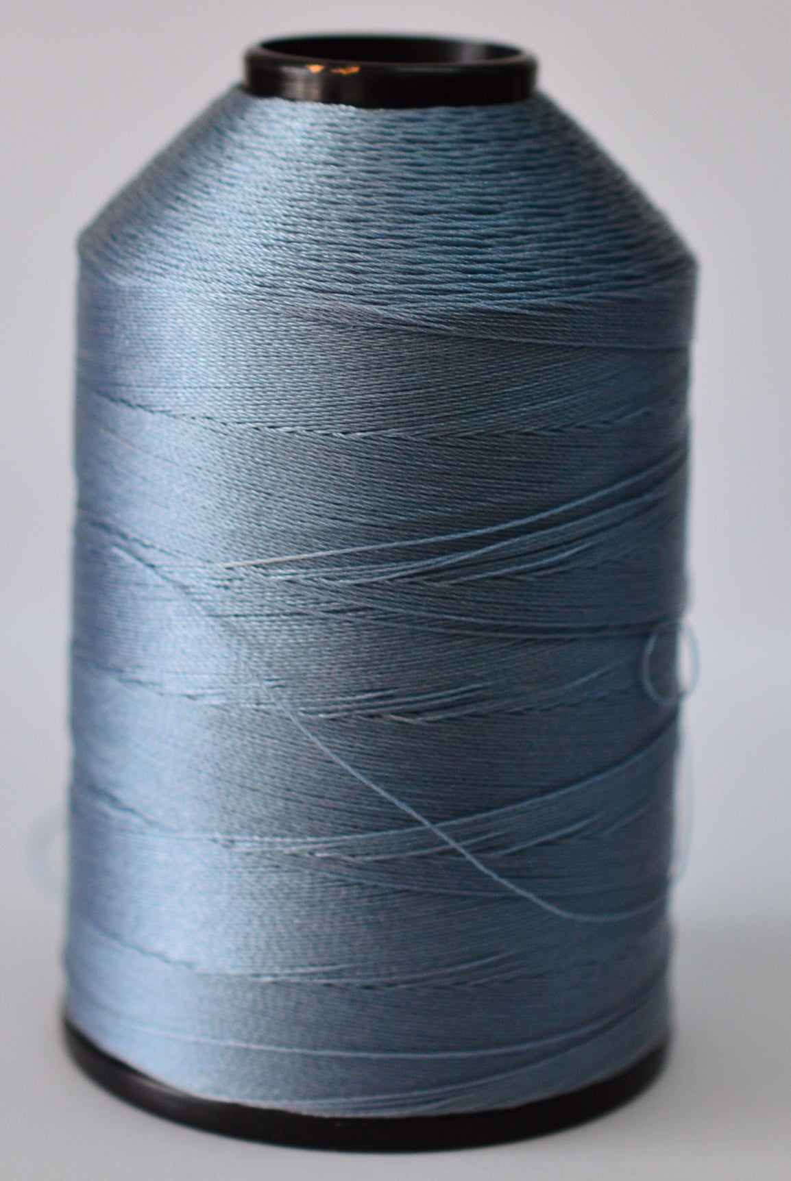 Sobie Upholstery Ice Blue Nylon Thread 4 oz roll