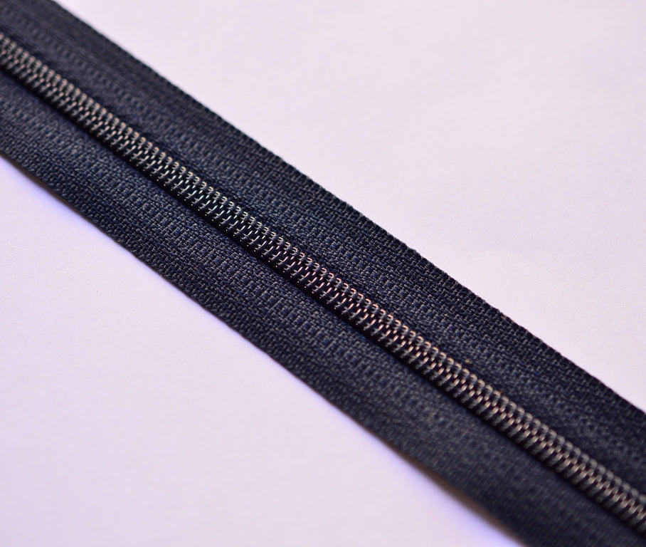 Pre-made Continuous Zippers - Navy - Size 2.5