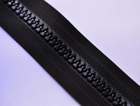 Pre-made Continuous Zippers - Black - Size 10