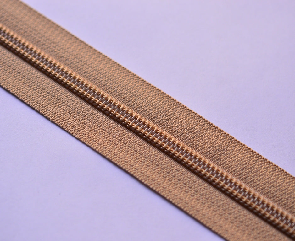 Pre-made Continuous Zippers - Nude - Size 5